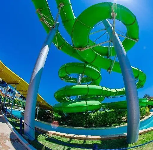 Titanic Aqua Park Fun Otel 5*